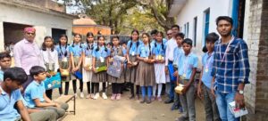 बृजमनगंज: सामान्य ज्ञान प्रतियोगिता में राम बक्स शान्ति देवी मॉडर्न चिल्ड्रेन स्कूल में छात्र छात्राएं हुए पुरस्कृत।