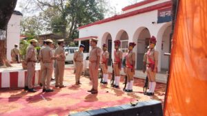 बलरामपुर: सादुल्ला नगर थाना में पुलिस अधीक्षक विकास कुमार ने किया वार्षिक निरीक्षण।