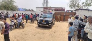 सोनौली समाचार: कहने को सिर्फ होम डिलीवरी, सोनौली में गोदाम से बांटी जा रही गैस, जिम्मेदार चुप 1 सोनौली समाचार: कहने को सिर्फ होम डिलीवरी, सोनौली में गोदाम से बांटी जा रही गैस, जिम्मेदार चुप