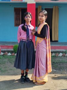 केरला पब्लिक स्कूल में बैज वितरण,मानीटर का हुआ सम्मान।